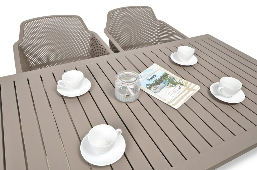 Comedor para exterior Net - Cube Tortora by Nardi